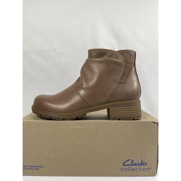 Clarks Boots Womens Size 8W Brown Leather Hearth Sofia Ankle Zip Booties Comfort - Picture 13 of 15